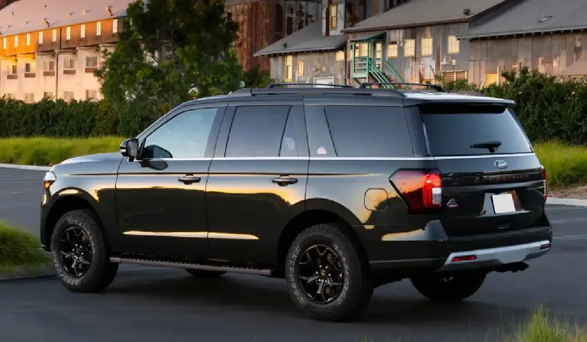 Ford - Expedition King Ranch Max - Luxury SUV Car Rentals - Preowned SUV Car - Exclusive Concierge Club.webp